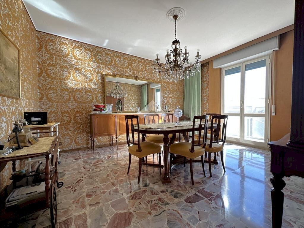 Four-room apartment Via San Filippo Neri, Carugate - photo 3