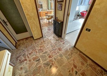 Four-room apartment Via San Filippo Neri, Carugate - photo 9