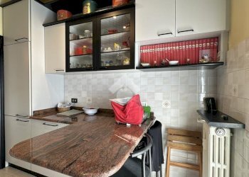 Four-room apartment Via San Filippo Neri, Carugate - photo 16