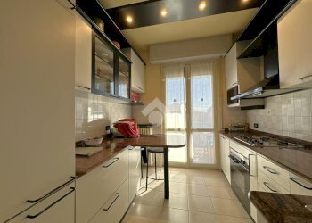 Four-room apartment Via San Filippo Neri, Carugate - photo 18