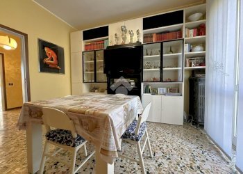 Four-room apartment Via San Filippo Neri, Carugate - photo 25