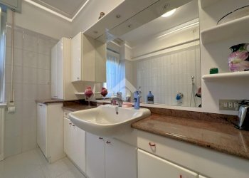 Four-room apartment Via San Filippo Neri, Carugate - photo 33