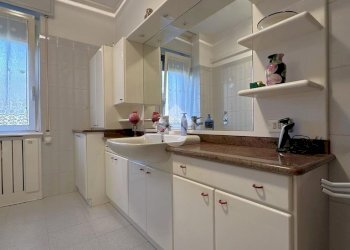 Four-room apartment Via San Filippo Neri, Carugate - photo 35