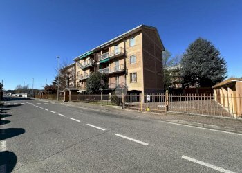 Four-room apartment Via San Filippo Neri, Carugate - photo 47