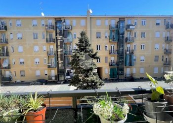 Two-room apartment Via Sant'Adele, Corsico - photo 10