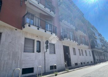 Two-room apartment Via Sant'Adele, Corsico - photo 16