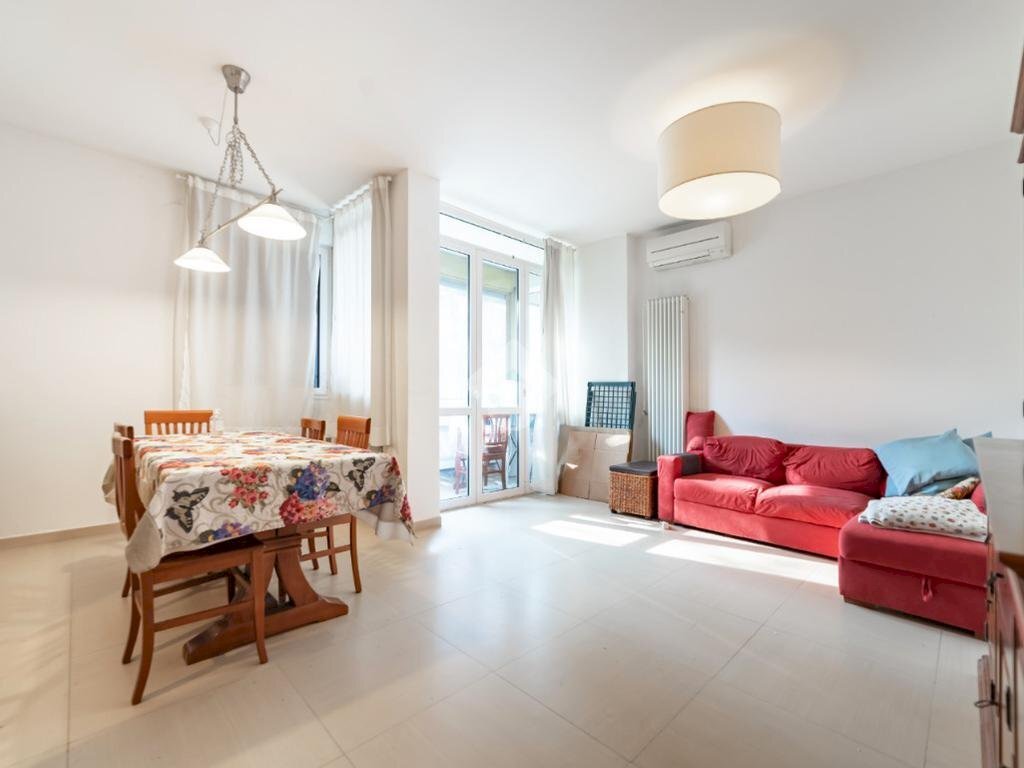 Four-room apartment Via Aurora, Paderno Dugnano - photo 1