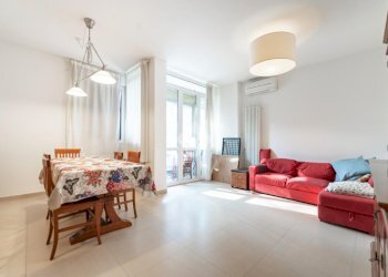 Four-room apartment Via Aurora, Paderno Dugnano - photo 1