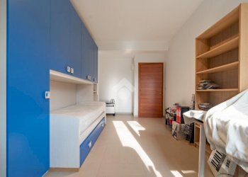 Four-room apartment Via Aurora, Paderno Dugnano - photo 15