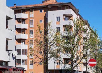 Three-room apartment Via resistenza, Opera - photo 2