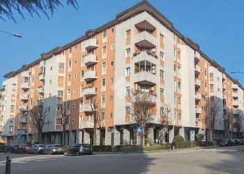 Three-room apartment Via resistenza, Opera - photo 17