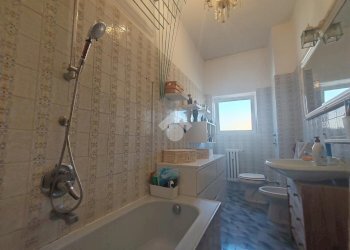 Three-room apartment Via resistenza, Opera - photo 36