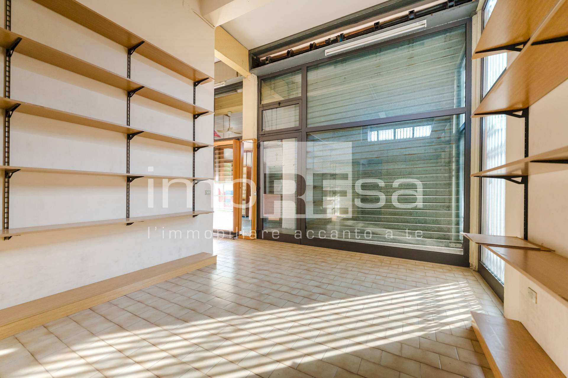 Foto 2 - Negozio via Emilia
 
11 e 13, Treviso - foto 2