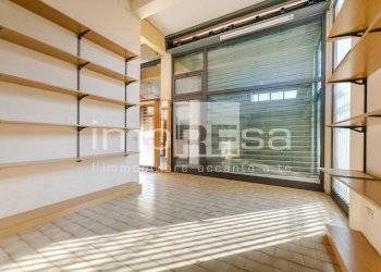 Foto 2 - Negozio via Emilia
11 e 13, Treviso - foto 2