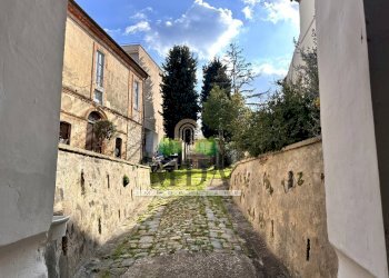 Foto 1 - Casa indipendente Piazza Decio Rubini, Nereto - foto 1