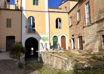 Foto 3 - Casa indipendente Piazza Decio Rubini, Nereto - foto 3