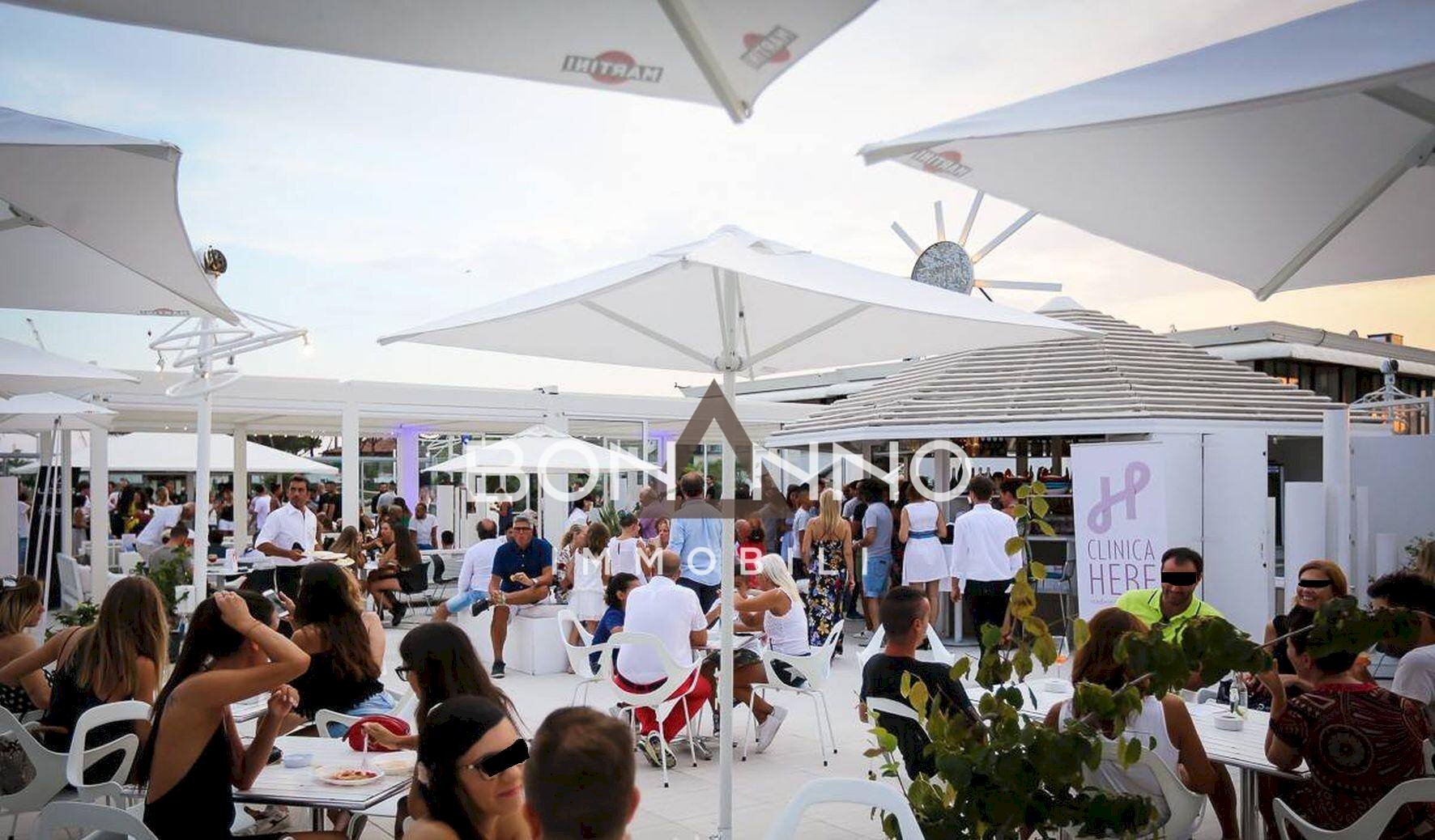 Foto 1 - Commercial Activity piazza giorgione, Castelfranco Veneto - photo 1