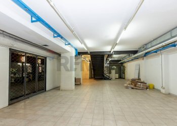 Parcheggio - Locale Commerciale Piazza Ernesto De Angeli
 
1, Milano - foto 11