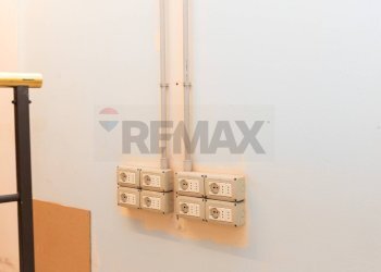 Dettagli - Locale Commerciale Piazza Ernesto De Angeli
 
1, Milano - foto 23