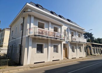 Condominio - Attic Via Cittadella
 
5, Gessate - photo 1