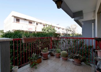 Balcone - Terraced Villa Via Conte Girolamo Giusso
19, Bari - photo 3