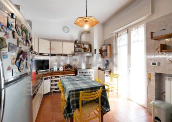 Cucina - Terraced Villa Via Conte Girolamo Giusso
19, Bari - photo 10