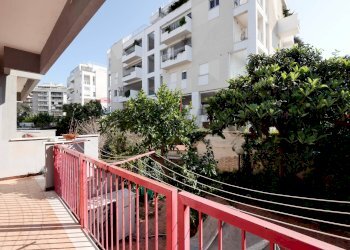 Balcone - Terraced Villa Via Conte Girolamo Giusso
19, Bari - photo 14