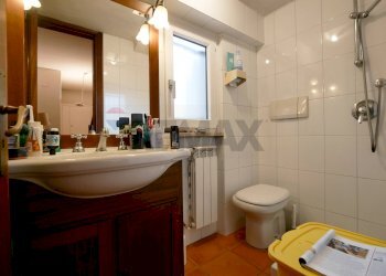 Bagno - Terraced Villa Via Conte Girolamo Giusso
19, Bari - photo 15