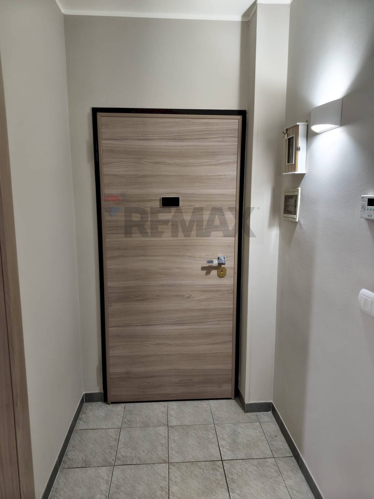 Hall / corridoio - Appartamento Via Adige
 
10, Casamassima - foto 3