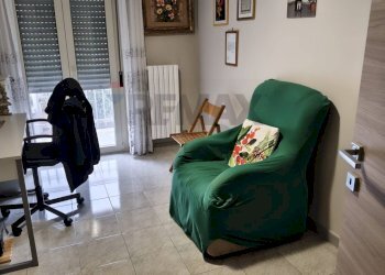 Soggiorno - Appartamento Via Adige
 
10, Casamassima - foto 9