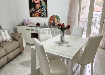 Sala da pranzo - Appartamento Via Adige
 
10, Casamassima - foto 12