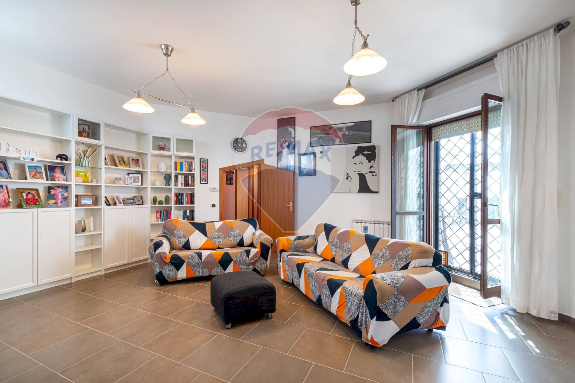 Soggiorno - Appartamento Via Milano
 
15, Fiano Romano - foto 3