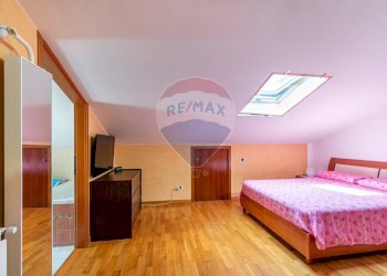 Camera / camera da letto - Appartamento Via Milano
 
15, Fiano Romano - foto 8