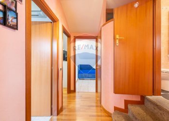 Hall / corridoio - Appartamento Via Milano
 
15, Fiano Romano - foto 10