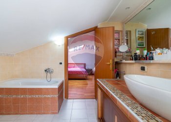 Bagno - Appartamento Via Milano
 
15, Fiano Romano - foto 19