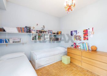 Camera / camera da letto - Appartamento Via Cassia
 
1004, Roma - foto 18