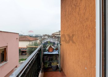 Balcone - Three-room apartment VIA ALFREDO CASELLA
 
4, Mentana - photo 21