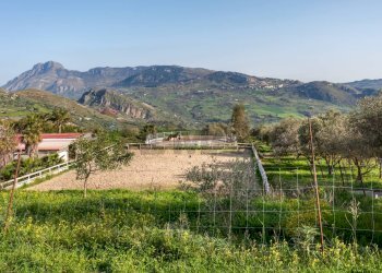 Vista delle montagne - Villa Contrada Burgio
SNC, Trabia - foto 2