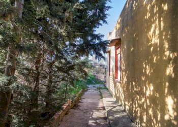 Edificio all\'aperto - Villa Contrada Burgio
SNC, Trabia - foto 6