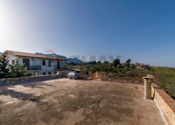 Casa all\'aperto - Villa Contrada Burgio
SNC, Trabia - foto 12