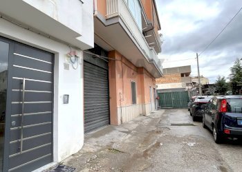 Edificio all\'aperto - Trilocale Via Gaetano Ferraioli
 
80, San Giuseppe Vesuviano - foto 2