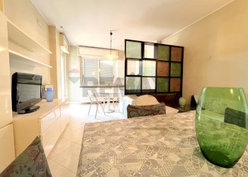 Sala da pranzo - Trilocale Via Gaetano Ferraioli
 
80, San Giuseppe Vesuviano - foto 6