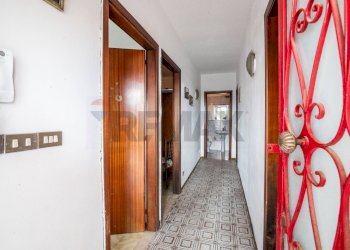 Hall / corridoio - Casa indipendente Contrada Commenda/Villaggio Corvacchio
 
snc, Caltagirone - foto 3