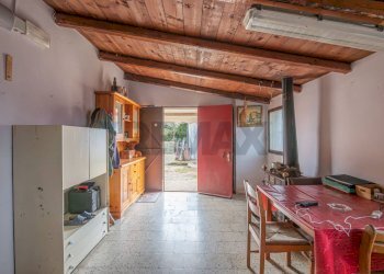 Sala da pranzo - Casa indipendente Contrada Commenda/Villaggio Corvacchio
 
snc, Caltagirone - foto 24