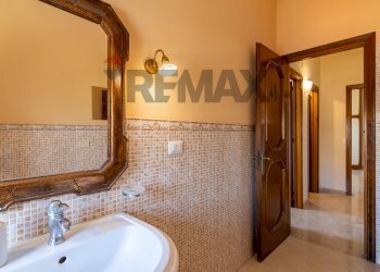 Bagno - Appartamento Viale Epipoli
 
36, Siracusa - foto 40