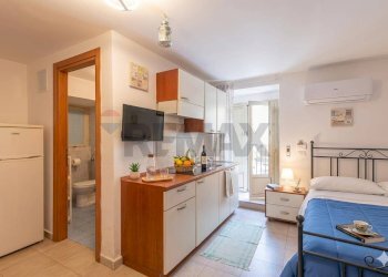 Cucina - Casa indipendente Via Volta Libertini
 
26, Caltagirone - foto 3