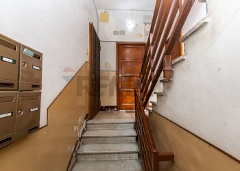 Ricezione / Lobby - Three-room apartment Via Giovanni Lavaggi
 
12, Catania - photo 9