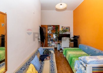 Soggiorno - Three-room apartment Via Giovanni Lavaggi
 
12, Catania - photo 21