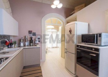 Cucina - Casa semi indipendente Via Caponegro Traversa VI
 
10, Avola - foto 8