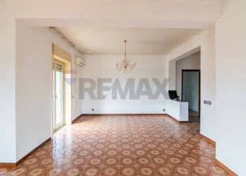 Stanza vuota - Four-room apartment Viale Europa
 
85, San Gregorio di Catania - photo 2